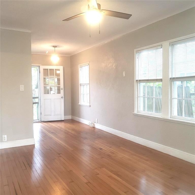 2259 2nd Ave N - Photo 12