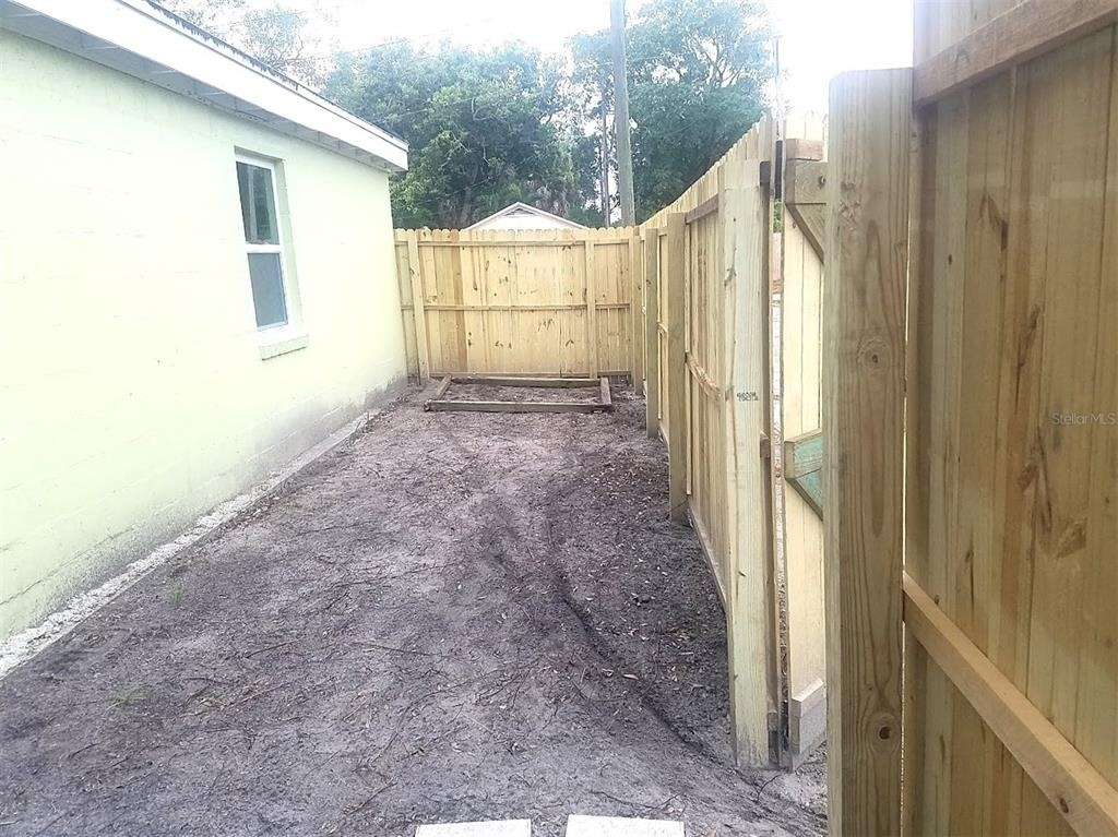 2259 2nd Ave N - Photo 16