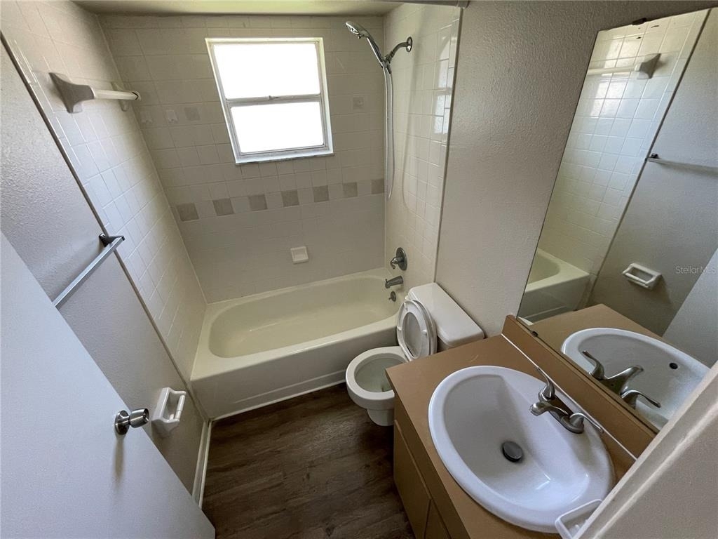 750 Zella Lane - Photo 9