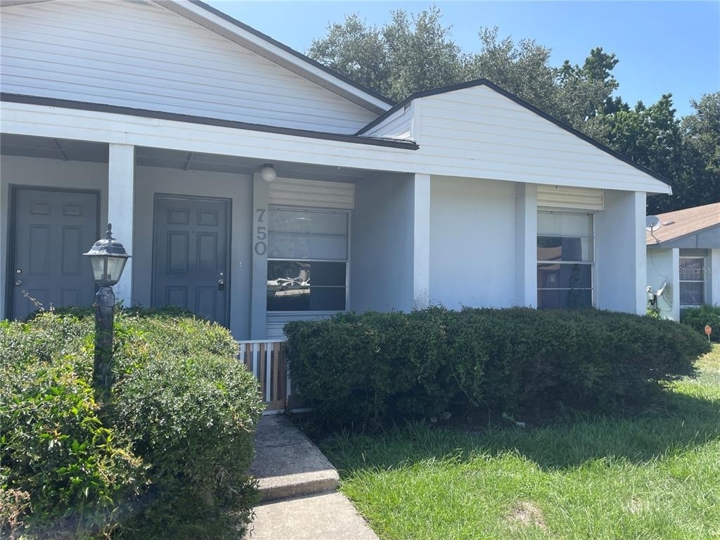750 Zella Lane - Photo 0
