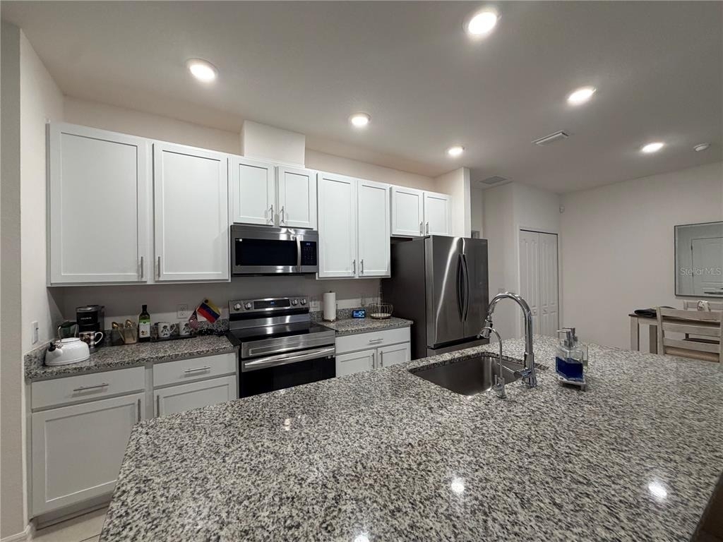 2136 Nw 248th Way - Photo 4