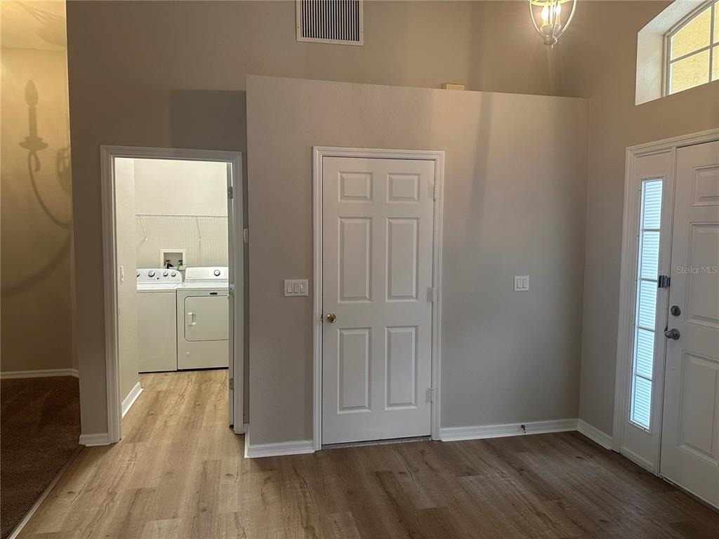 418 Ashley Place - Photo 16