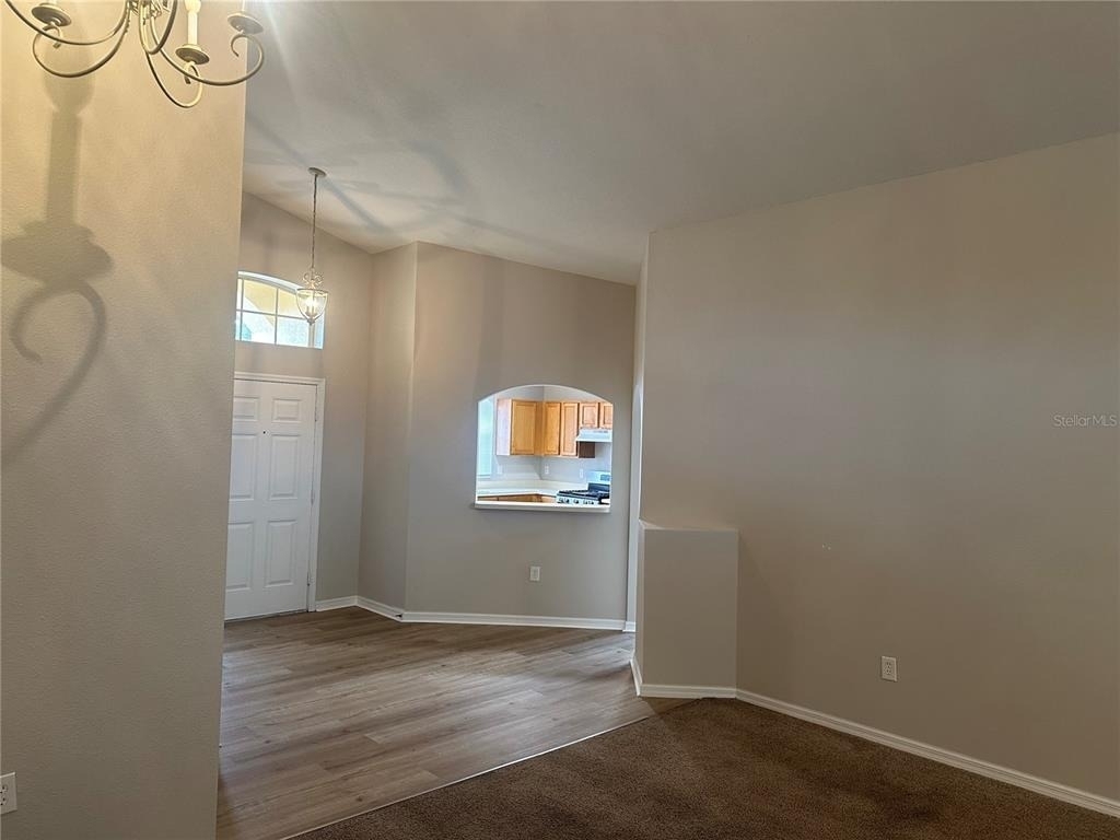 418 Ashley Place - Photo 5