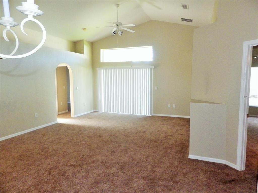 418 Ashley Place - Photo 7