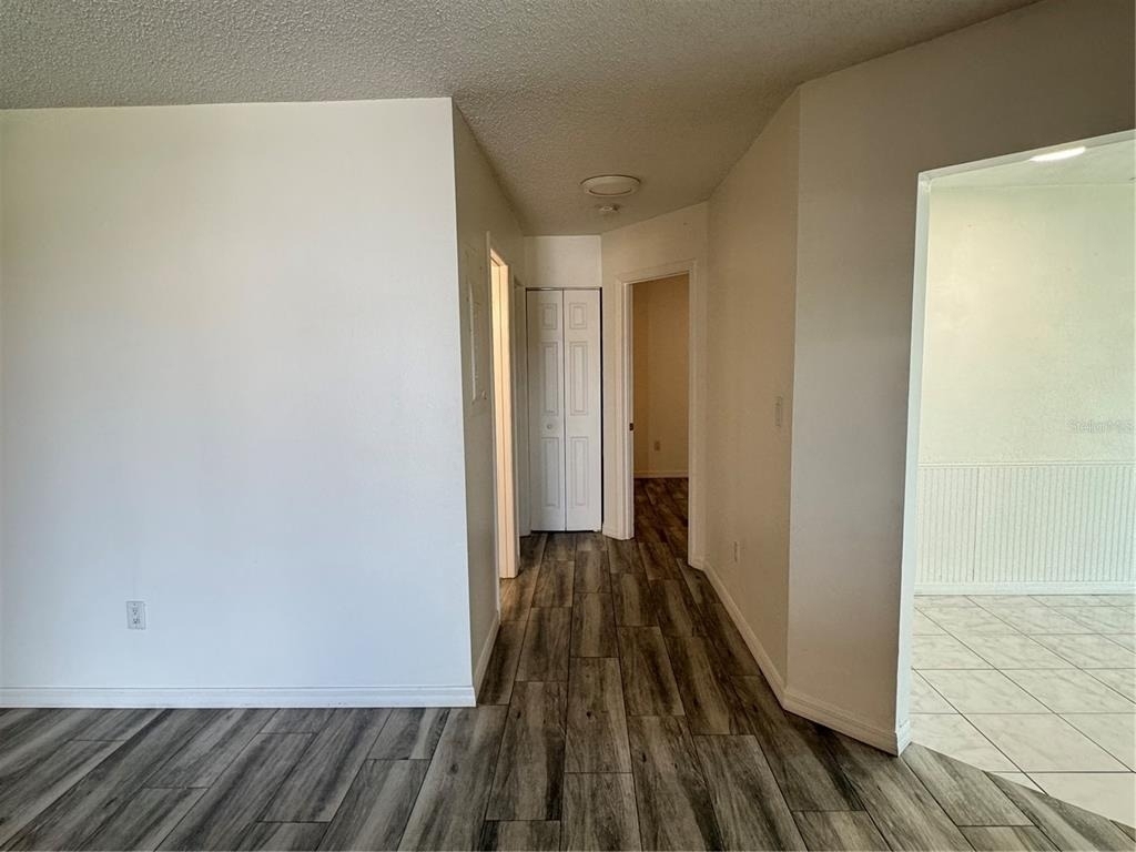 215 Fernwood St - Photo 1