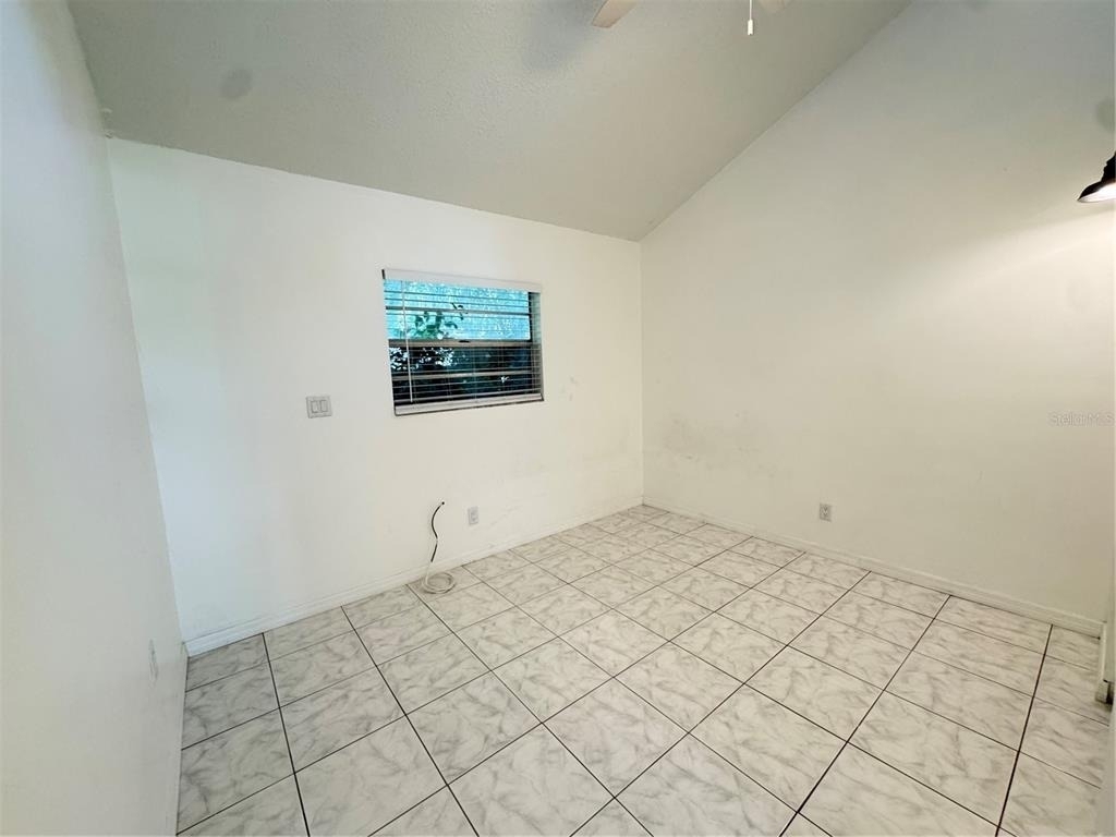 215 Fernwood St - Photo 8