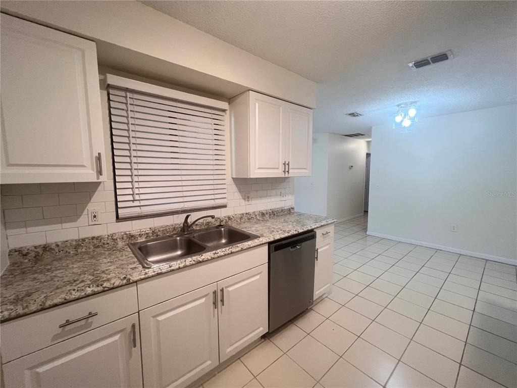 73 Providence Lane - Photo 5