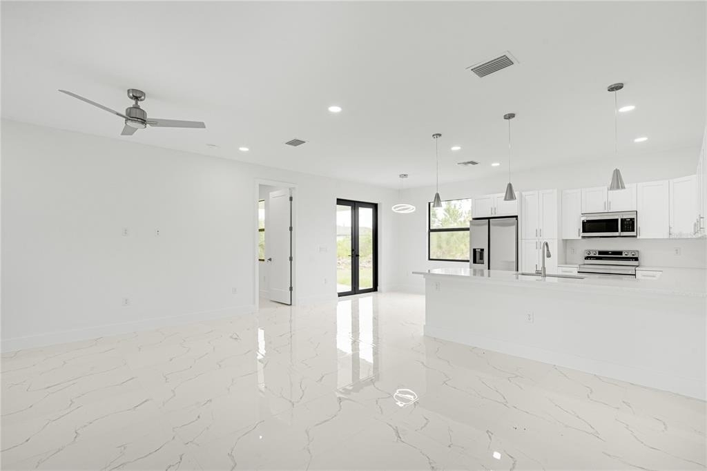 153 Australian Drive - Photo 13