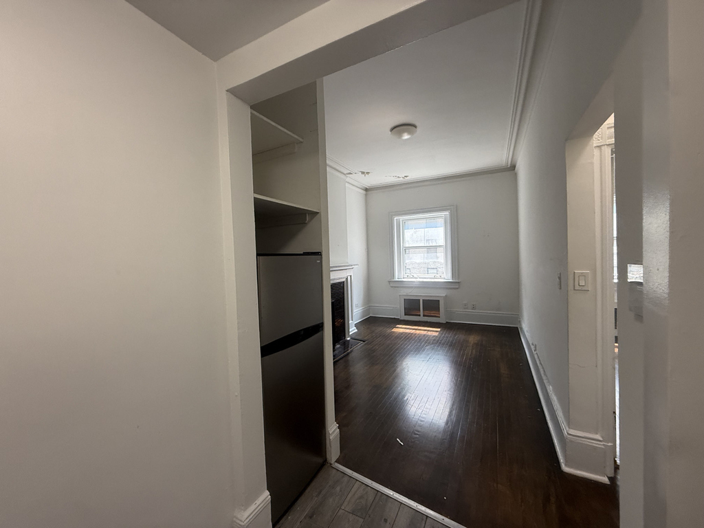 1134 Madison Avenue - Photo 4