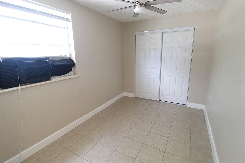 712 67th Avenue W - Photo 11