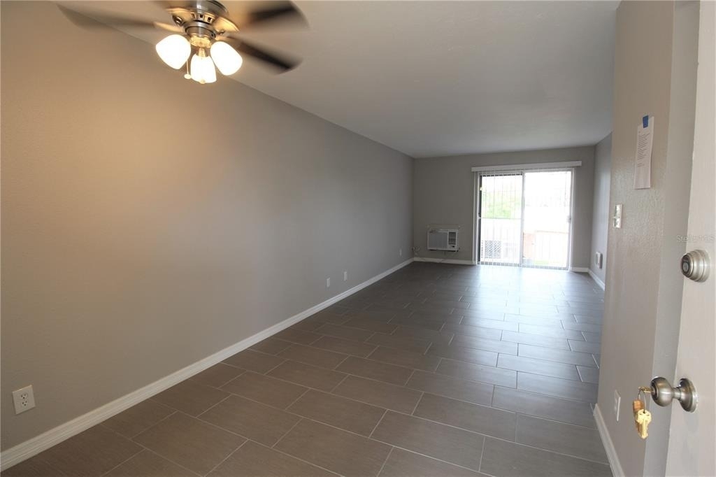 3001 Bee Ridge Road - Photo 2