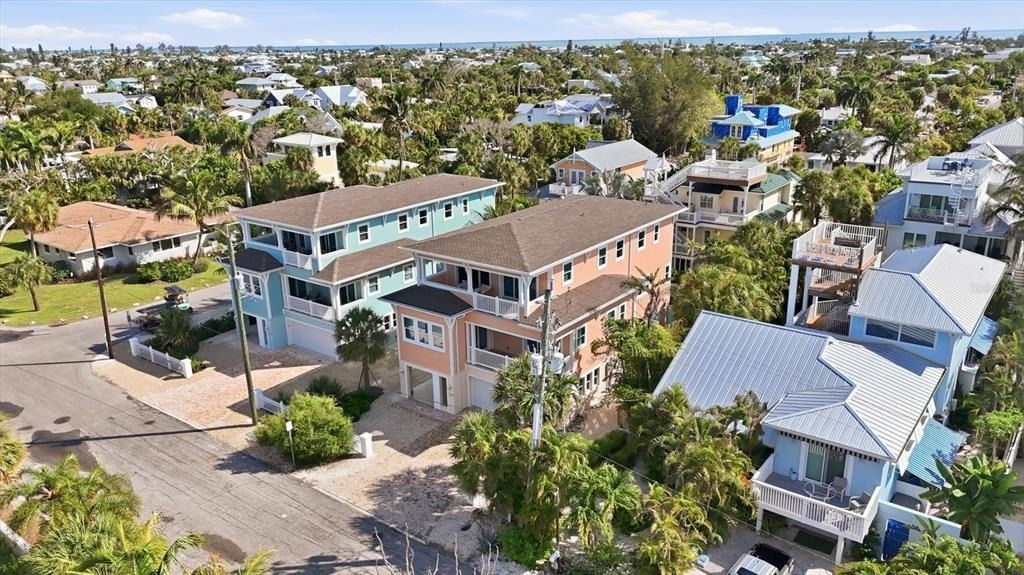 113 Aqua Lane - Photo 0
