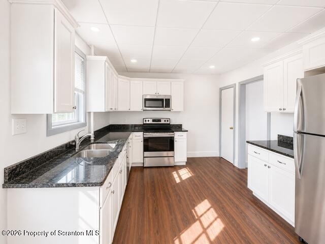 516 4th Street - Photo 4