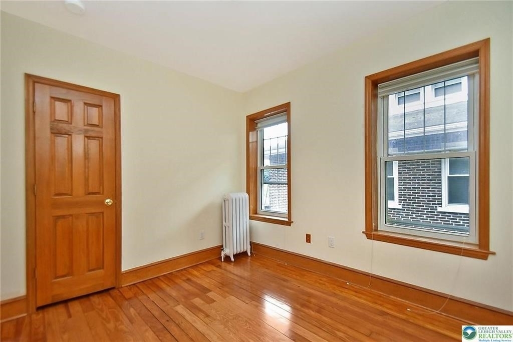 1140 N New Street - Photo 10