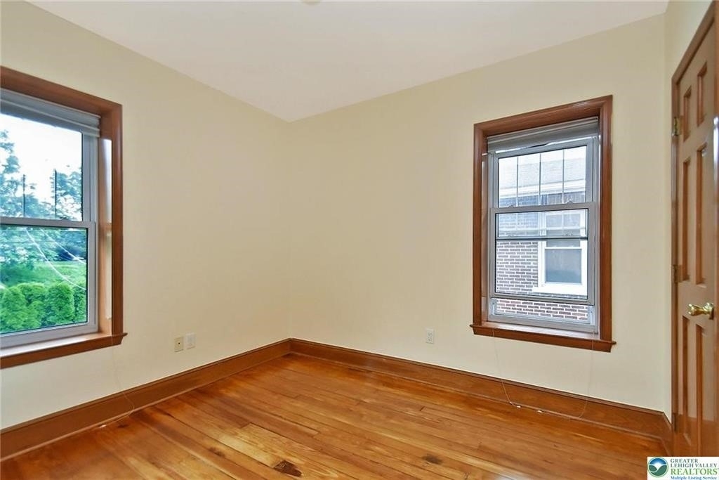 1140 N New Street - Photo 11