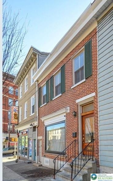 204 N 7th Street - Photo 0
