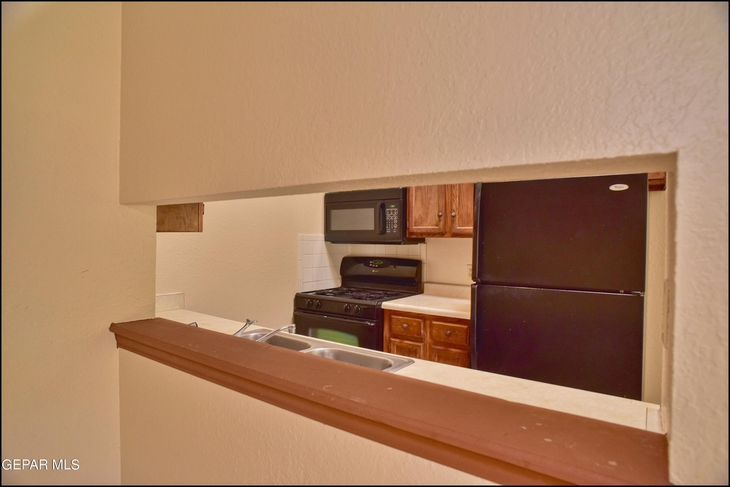 11645 Gordon Cooper Lane - Photo 22