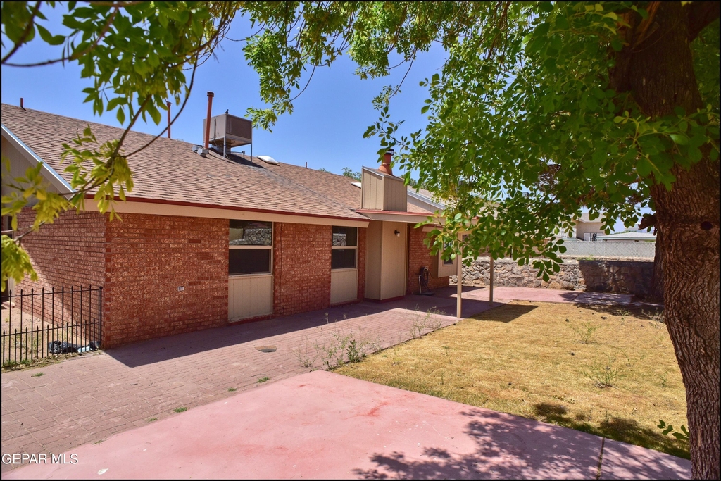 11645 Gordon Cooper Lane - Photo 41