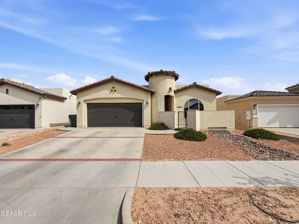 12805 Kingsbury Avenue - Photo 0