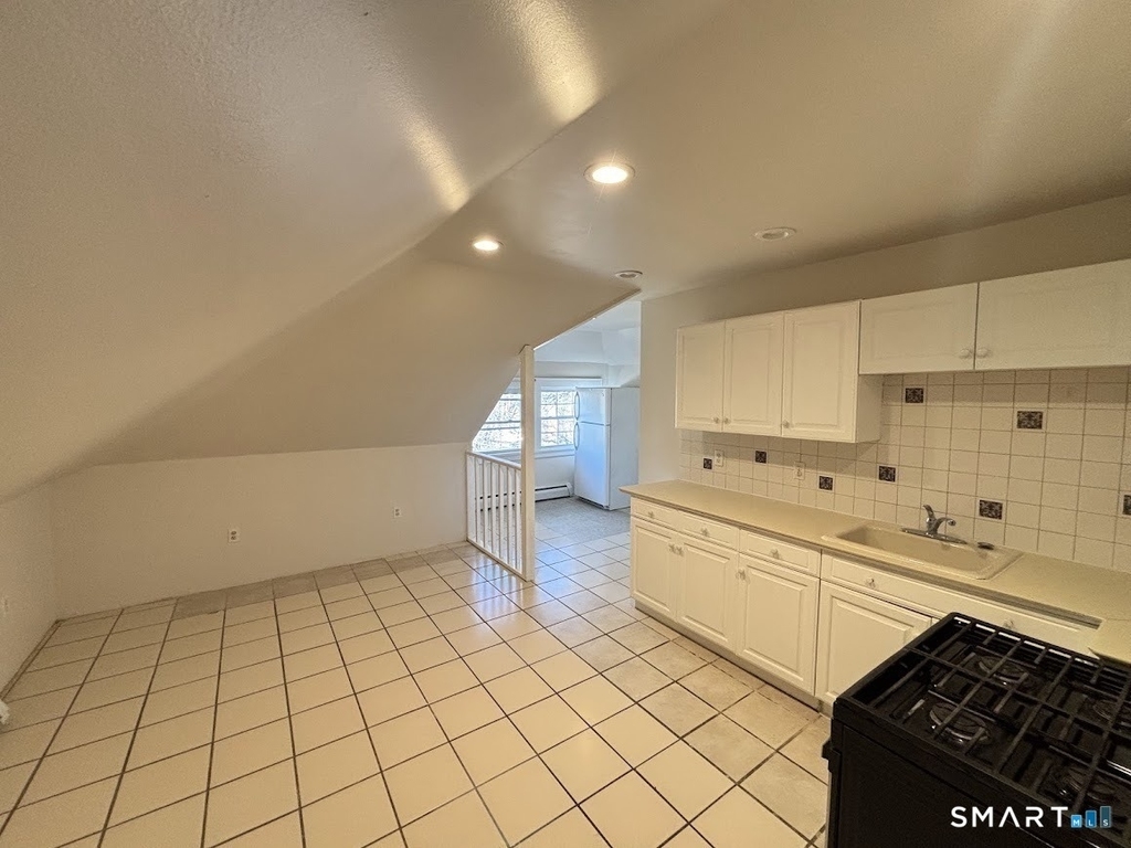 358 Park Avenue - Photo 10