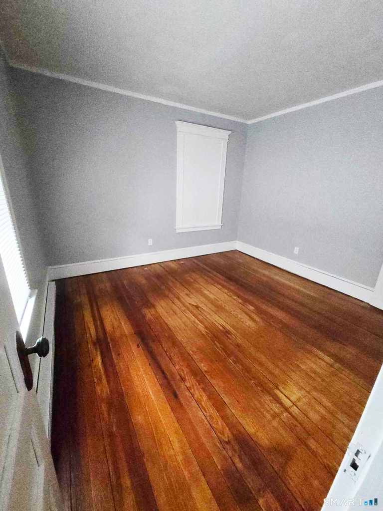 652 Watertown Avenue - Photo 3
