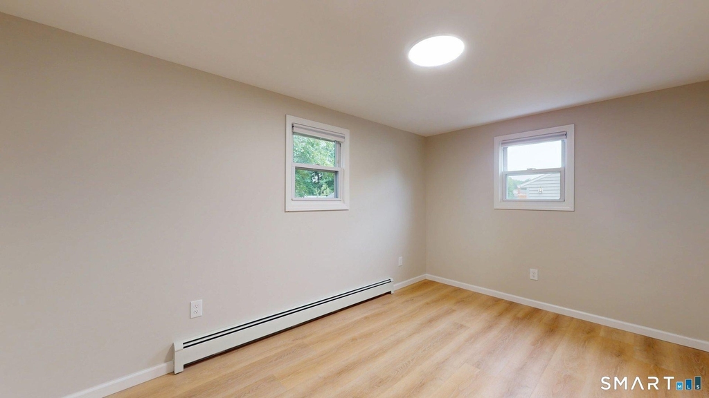 16 Arrow Street - Photo 15