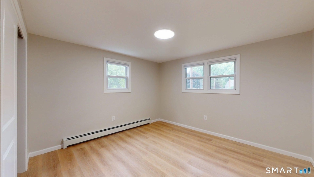 16 Arrow Street - Photo 10