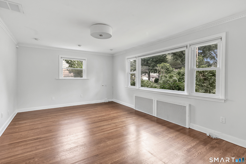 215 Bennett Street - Photo 6