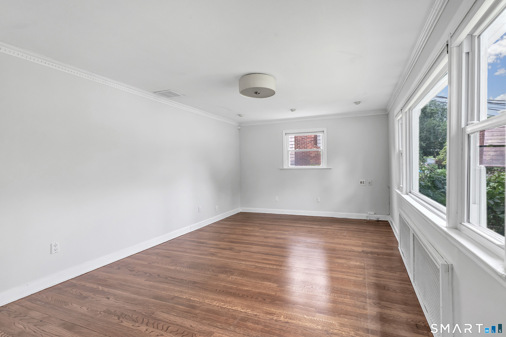 215 Bennett Street - Photo 5