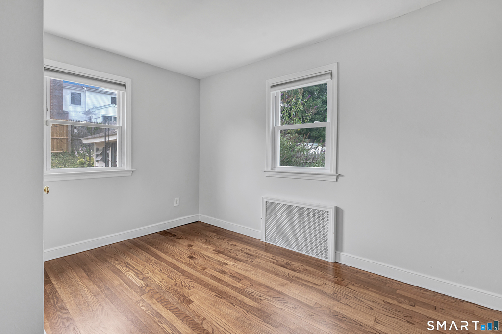 215 Bennett Street - Photo 15