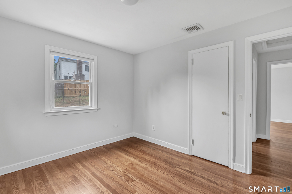 215 Bennett Street - Photo 14