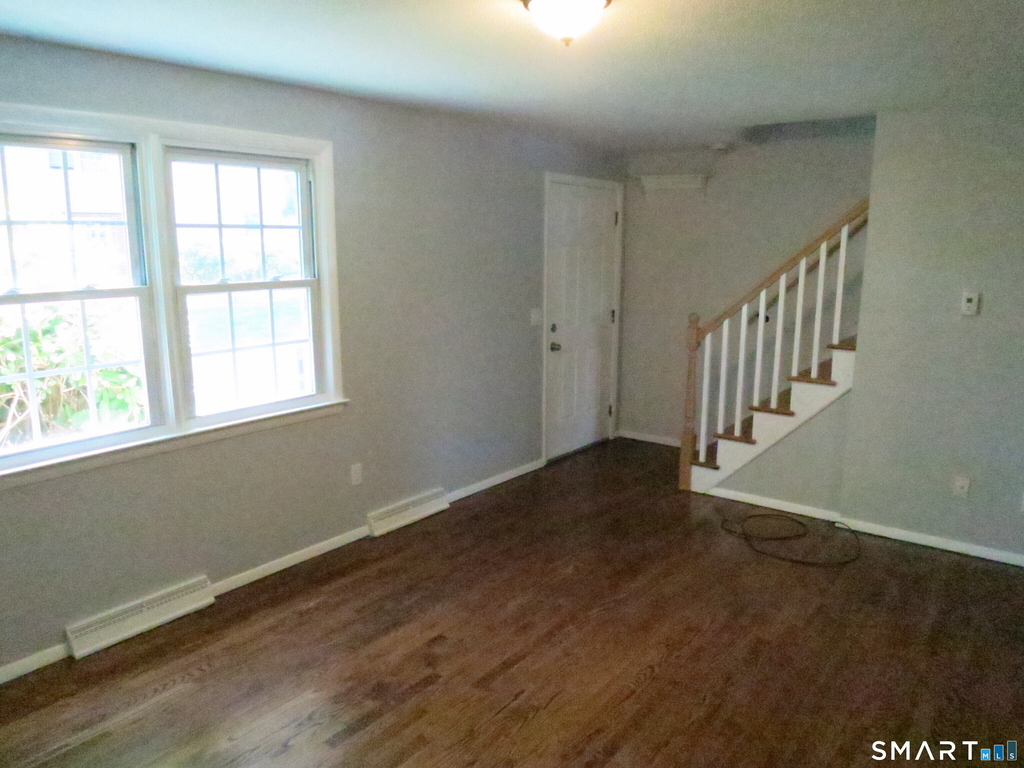 6 Carolina Drive - Photo 4