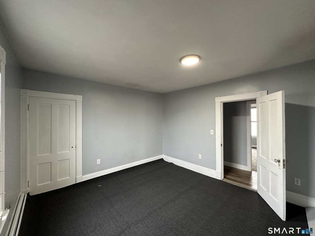 12 Woodland Street - Photo 6