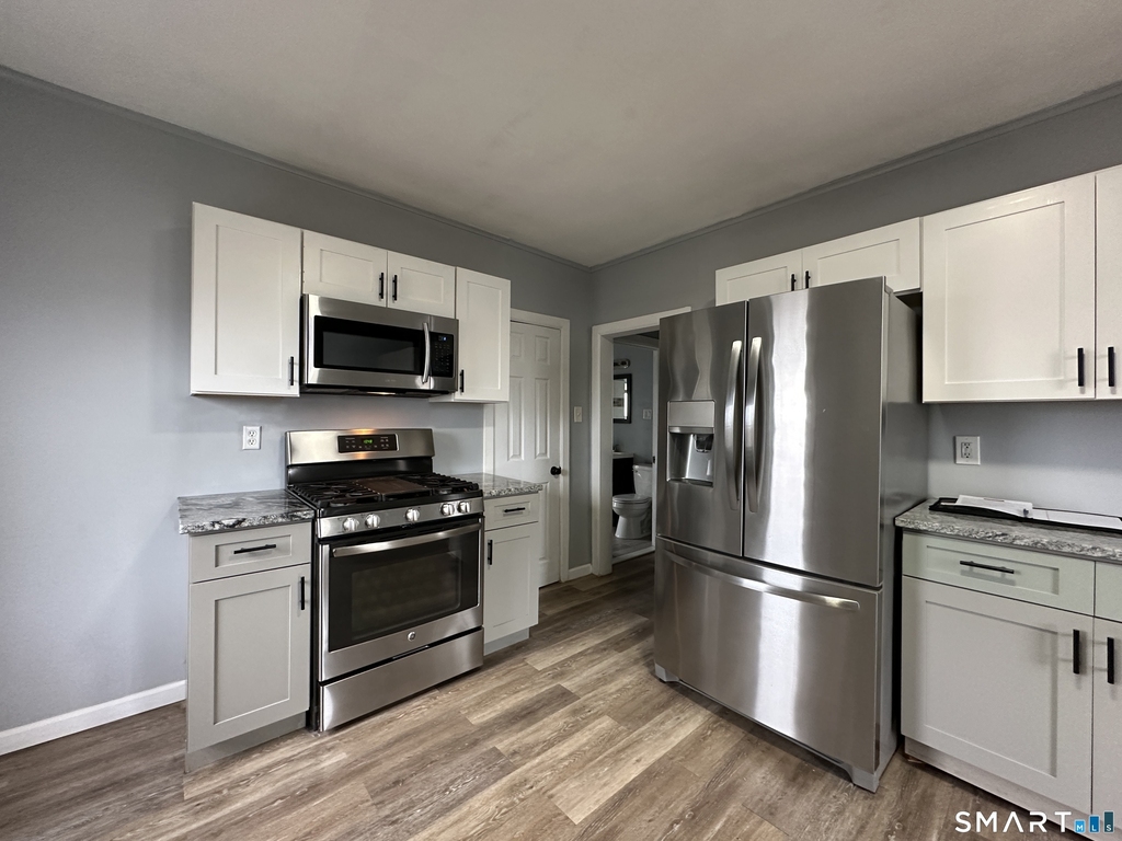 12 Woodland Street - Photo 12