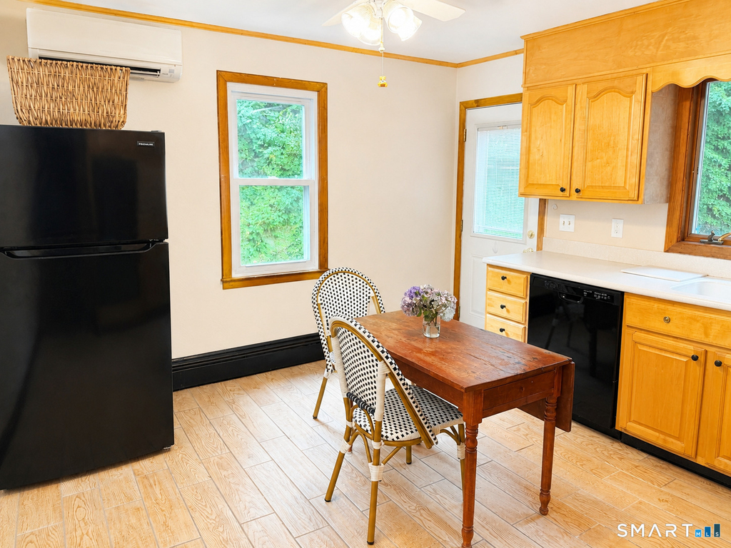 18 Dawn Street - Photo 4