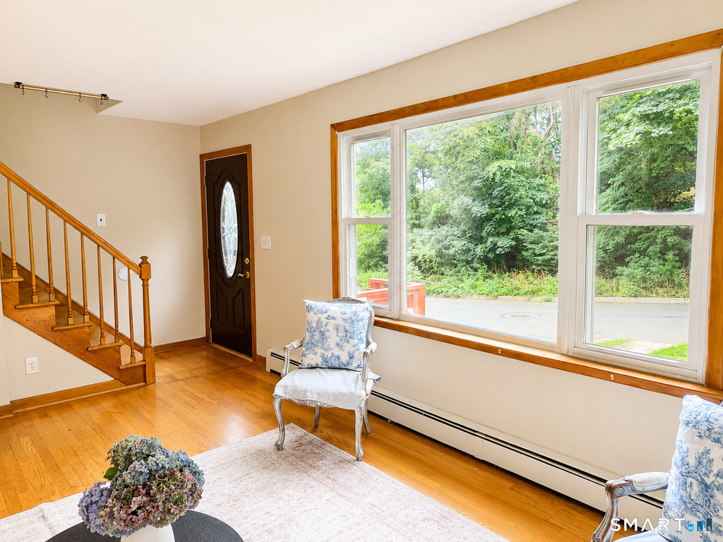 18 Dawn Street - Photo 2