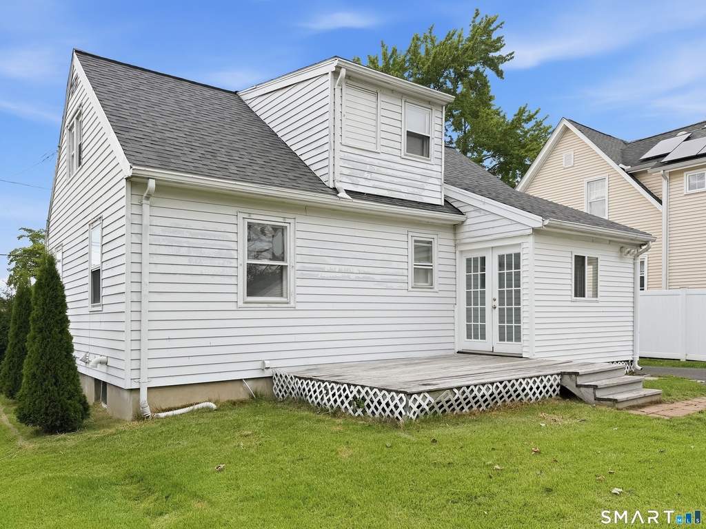 135 Camp Avenue - Photo 27