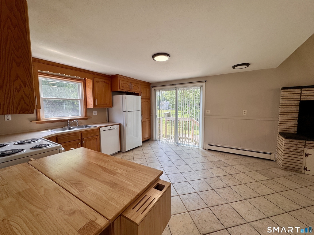138 Hampden Road - Photo 9