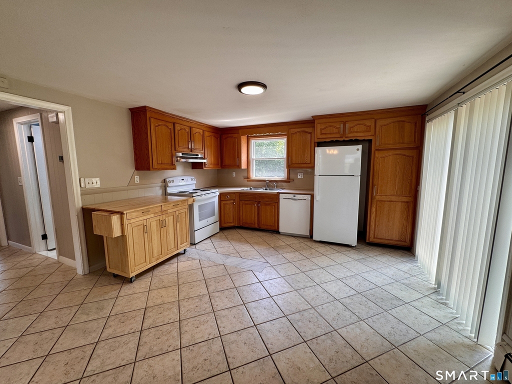 138 Hampden Road - Photo 8