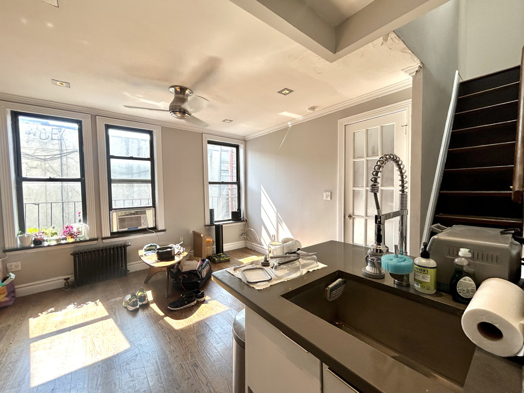Rivington & Clinton Street - Photo 1