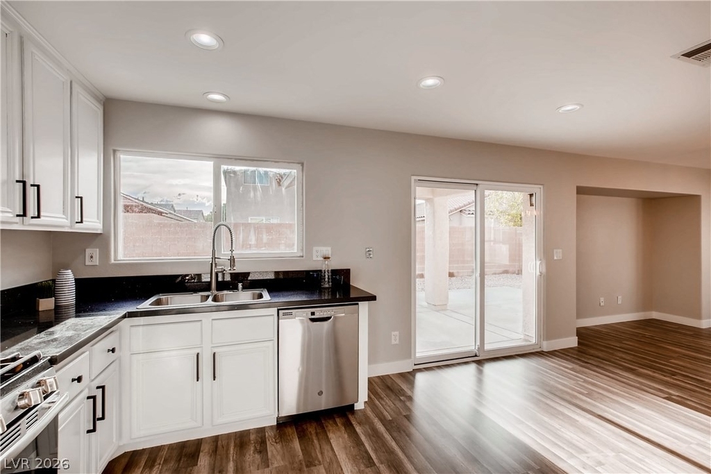 8645 Palomino Ranch Street - Photo 9
