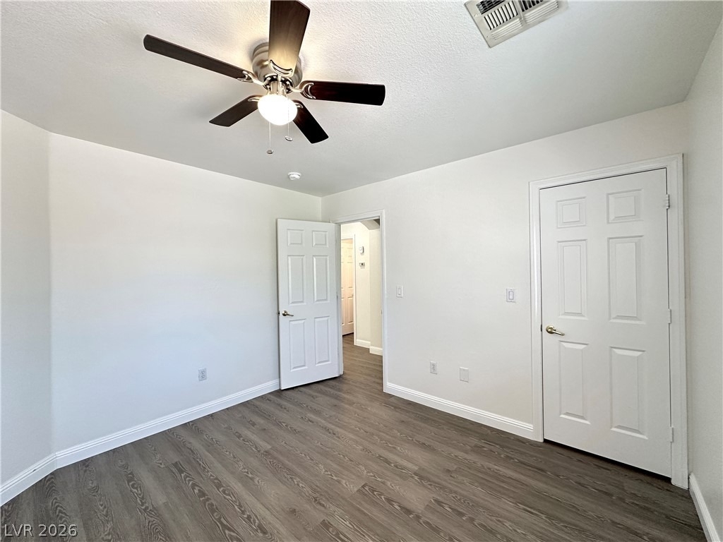 11028 Meadow Leaf Avenue - Photo 17
