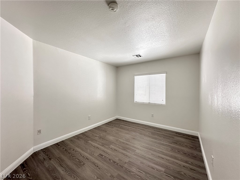 11028 Meadow Leaf Avenue - Photo 14