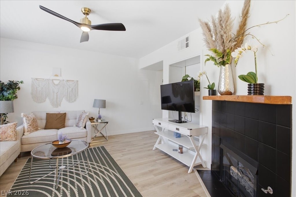 10231 Deerfield Beach Avenue - Photo 2