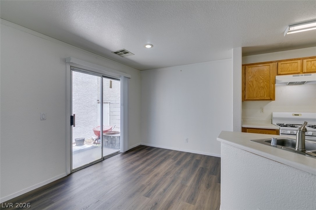 9980 Fine Fern Street - Photo 13