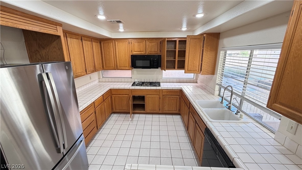 8300 Tivoli Cove Drive - Photo 11