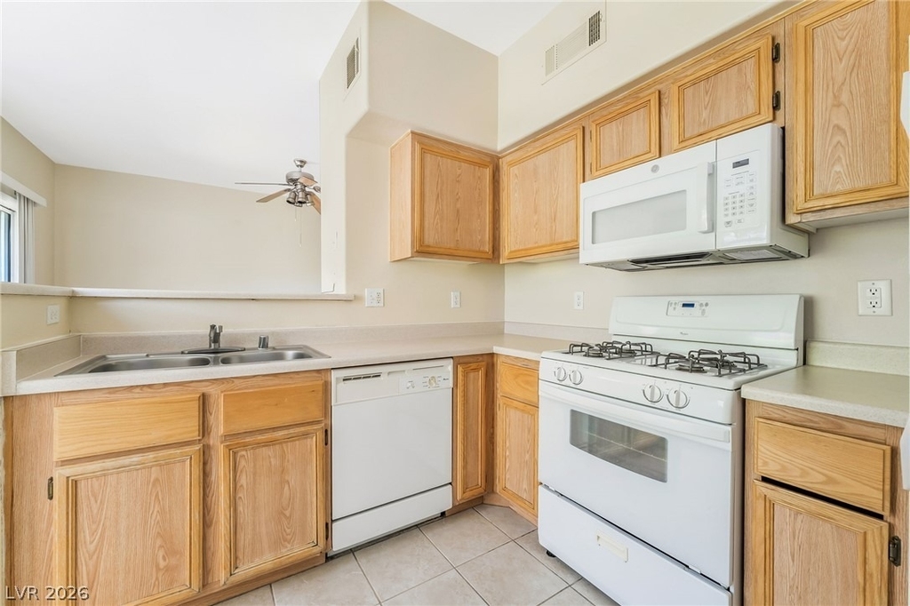 9050 W Warm Springs Road - Photo 8