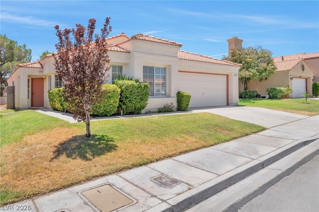 9725 Horizon Hills Drive - Photo 1