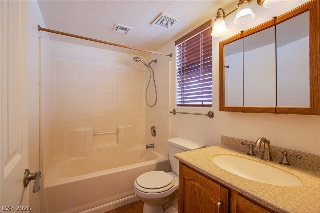 8836 Iron Hitch Avenue - Photo 9