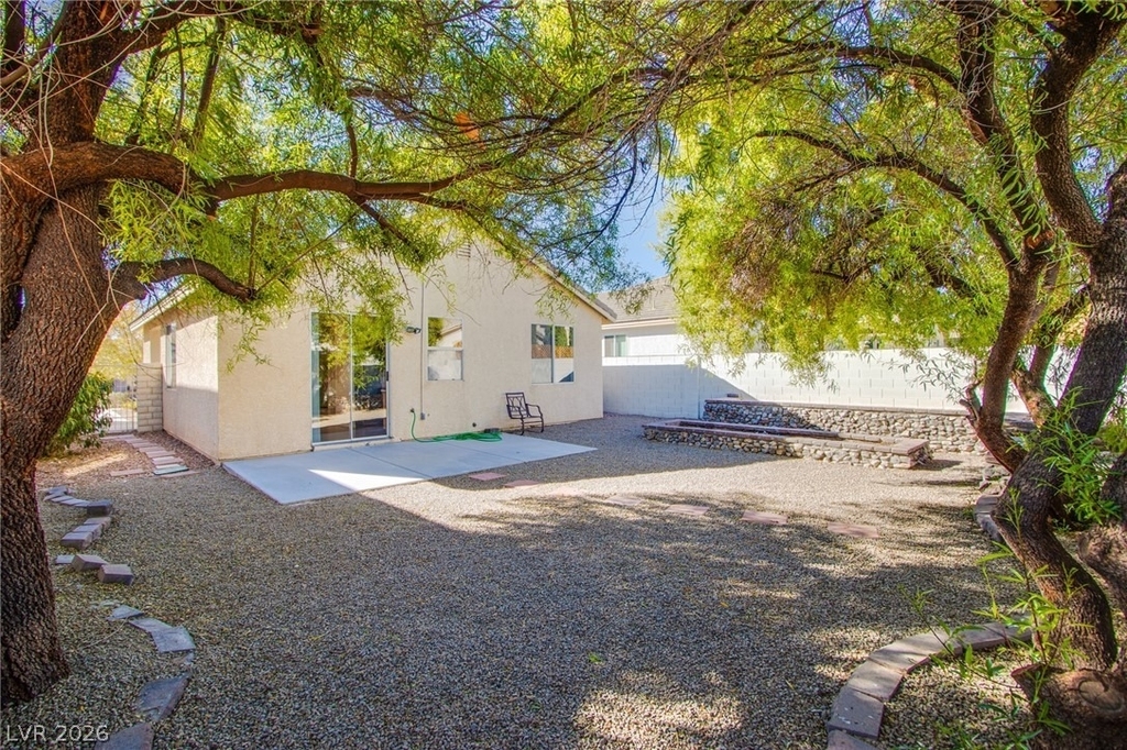 8836 Iron Hitch Avenue - Photo 14